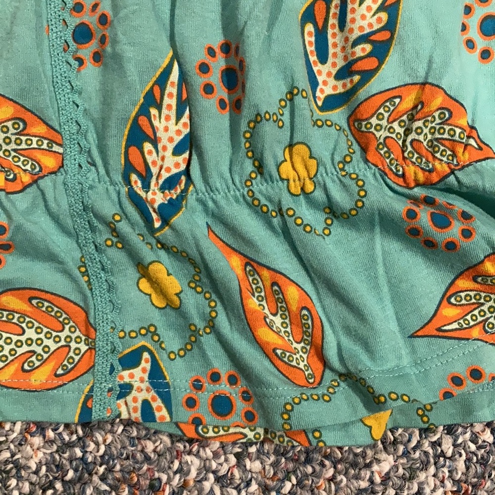 Decree Tank Top - Picture 4 of 4